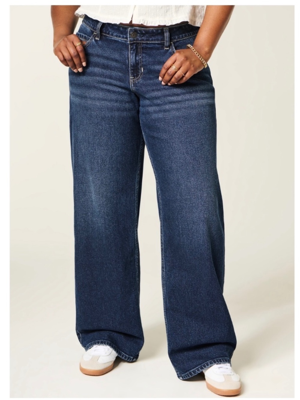 Hollister Andi Adjustable Waist Low-Rise Back Buckle Baggy Jeans, 18